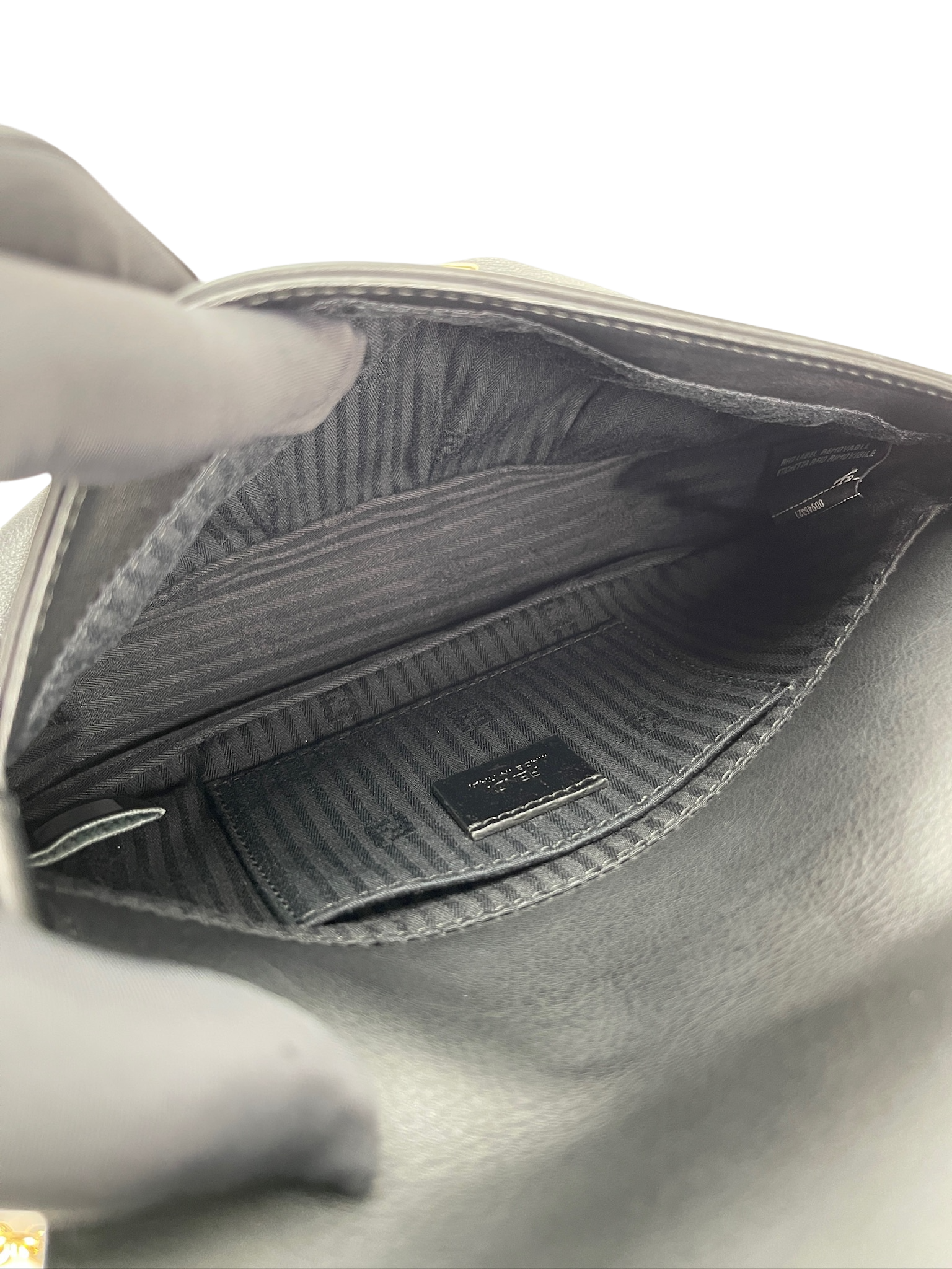 FENDI - Black Leather Chain Shoudler Messager