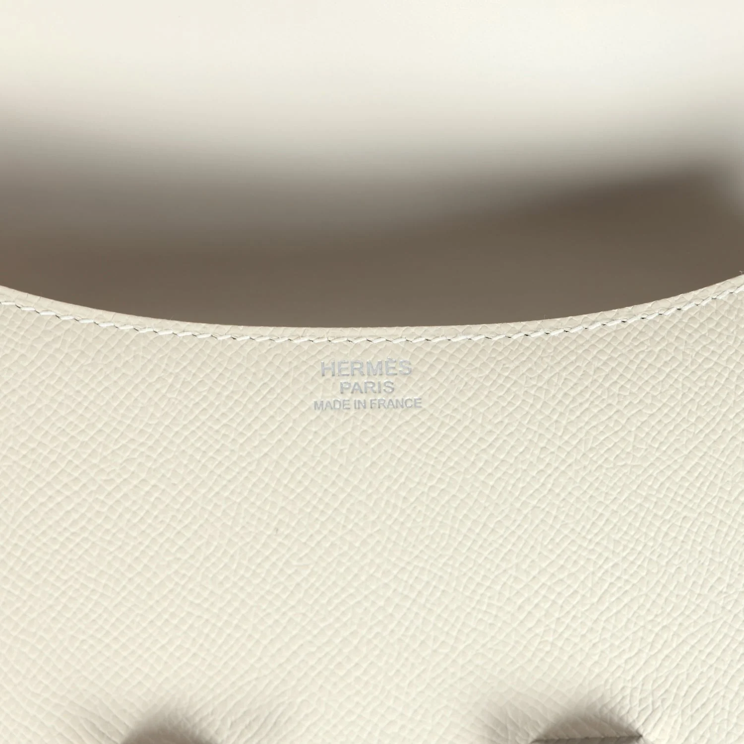 Hermes Constance 1-24 Craie Epsom Palladium Hardware