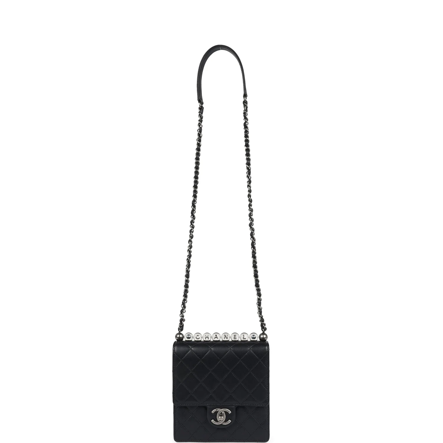 Pre-owned Chanel Chic Pearls Flap Bag Black Calfskin Aged Ruthenium Hardware