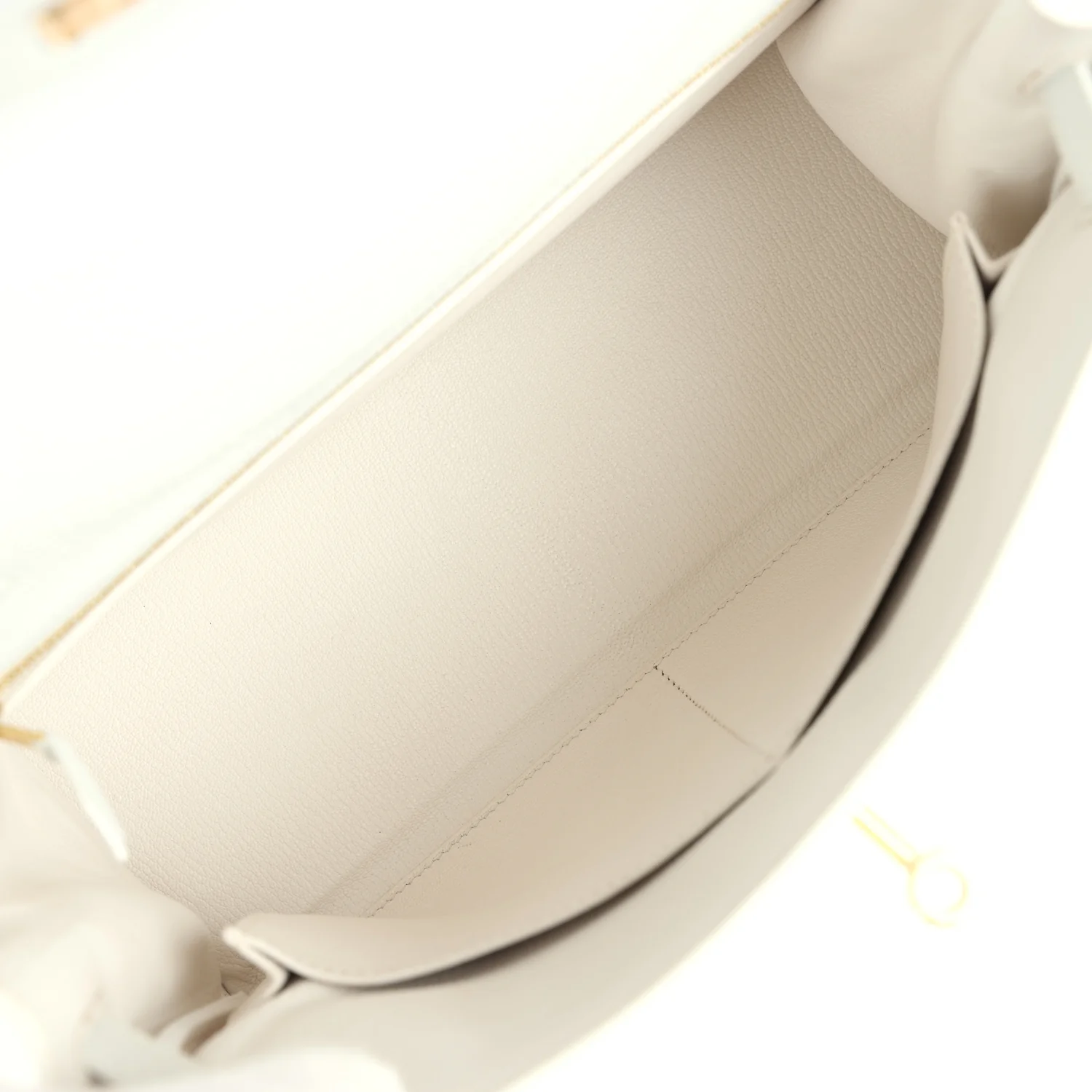 Hermes Kelly Retourne 28 White Clemence Gold Hardware