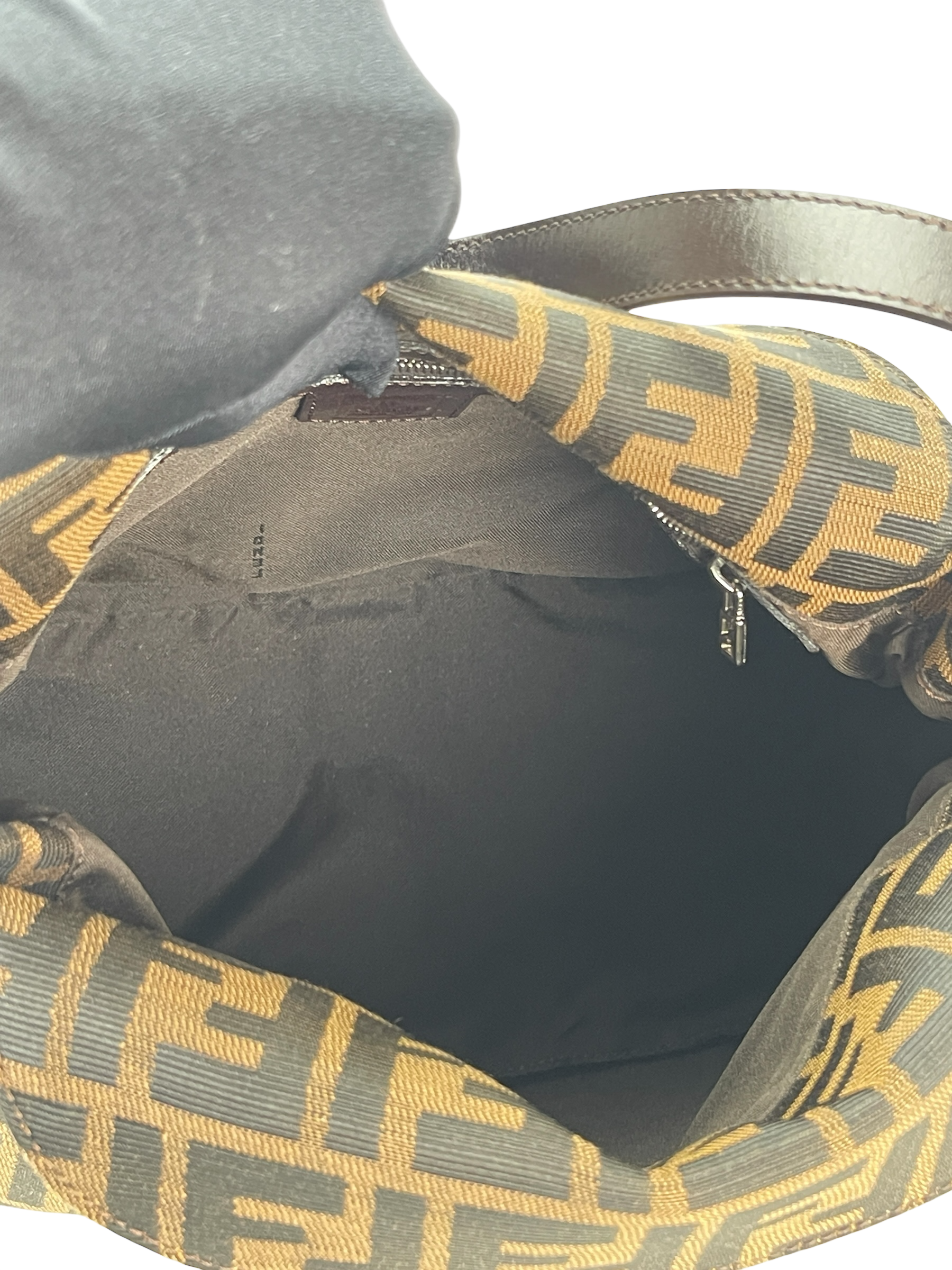 FENDI - Brown Canvas Zucca Shoulder Bag Silver Hardware