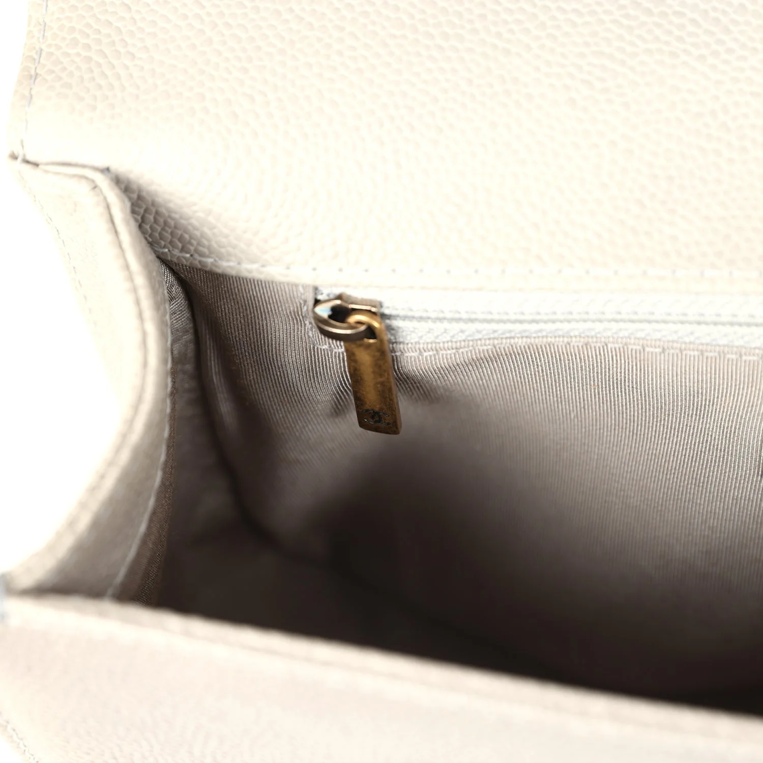 Pre-owned Chanel New Medium Boy Bag Grey Caviar Antique Gold Hardware