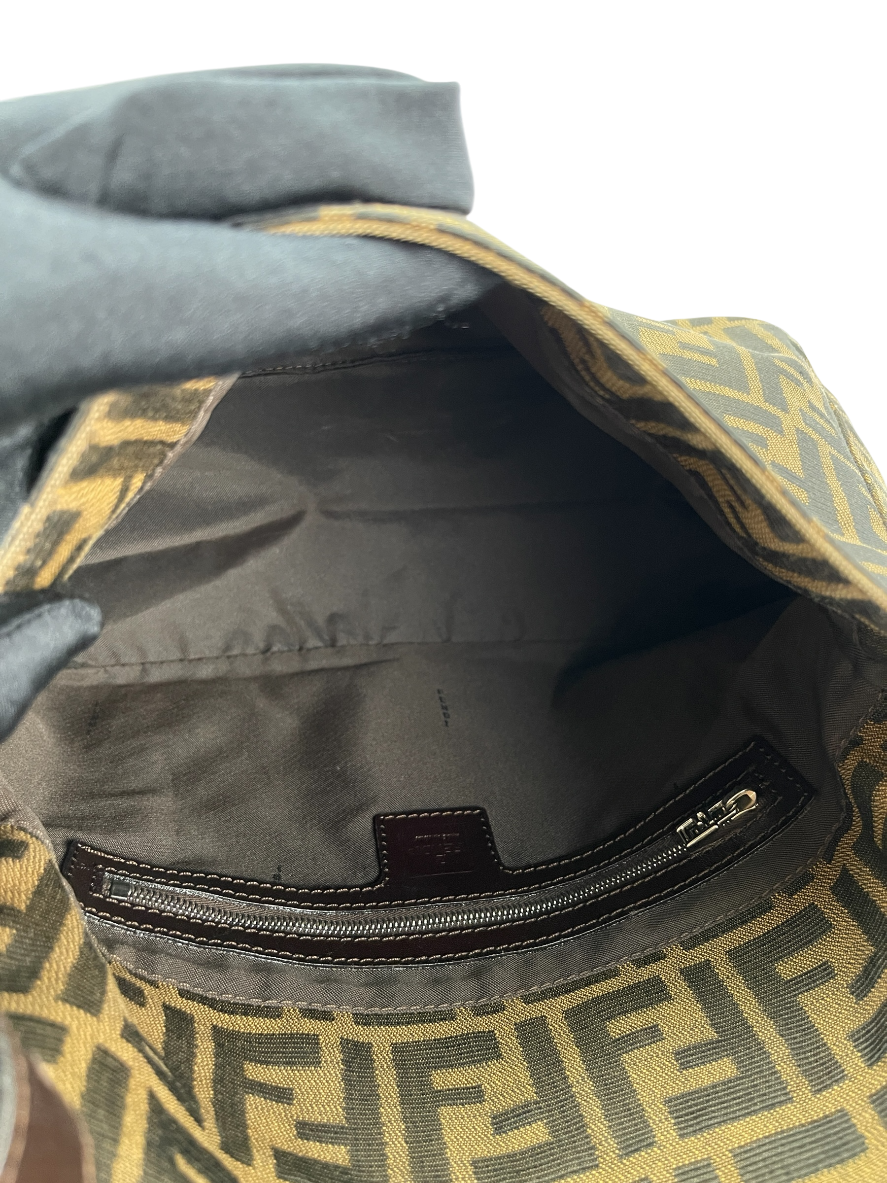 FENDI - Brown Zucca Mamma Baguette Handbag Silver Hardware