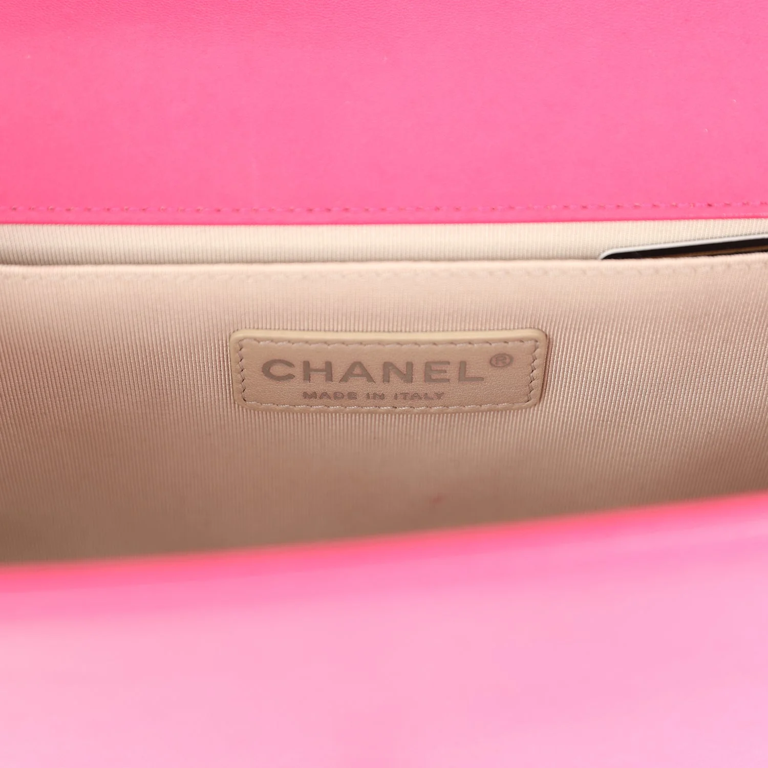 Pre-owned Chanel Medium Boy Bag Pink Lambskin Aged Ruthenium Hardware