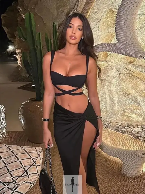 Crop Top with Skirts Beach Outfit