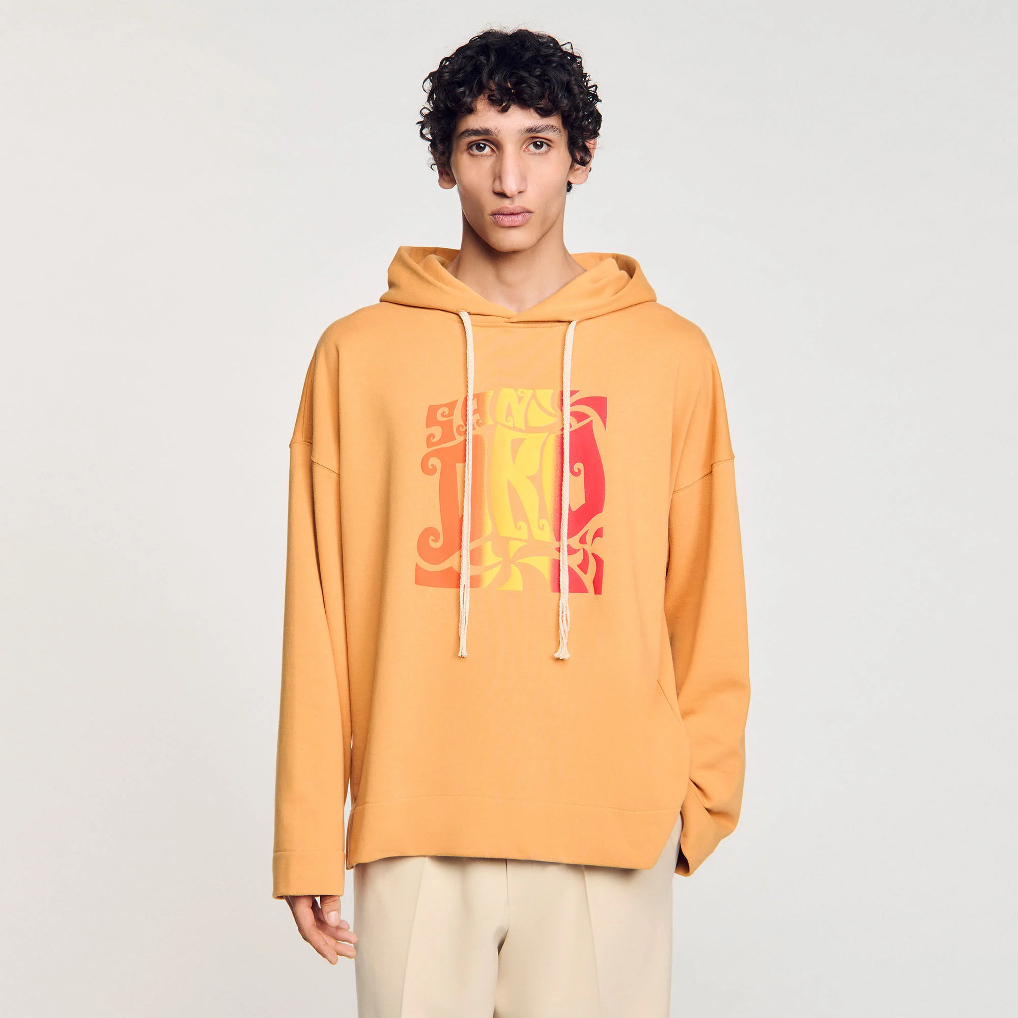Sweatshirt à capuche