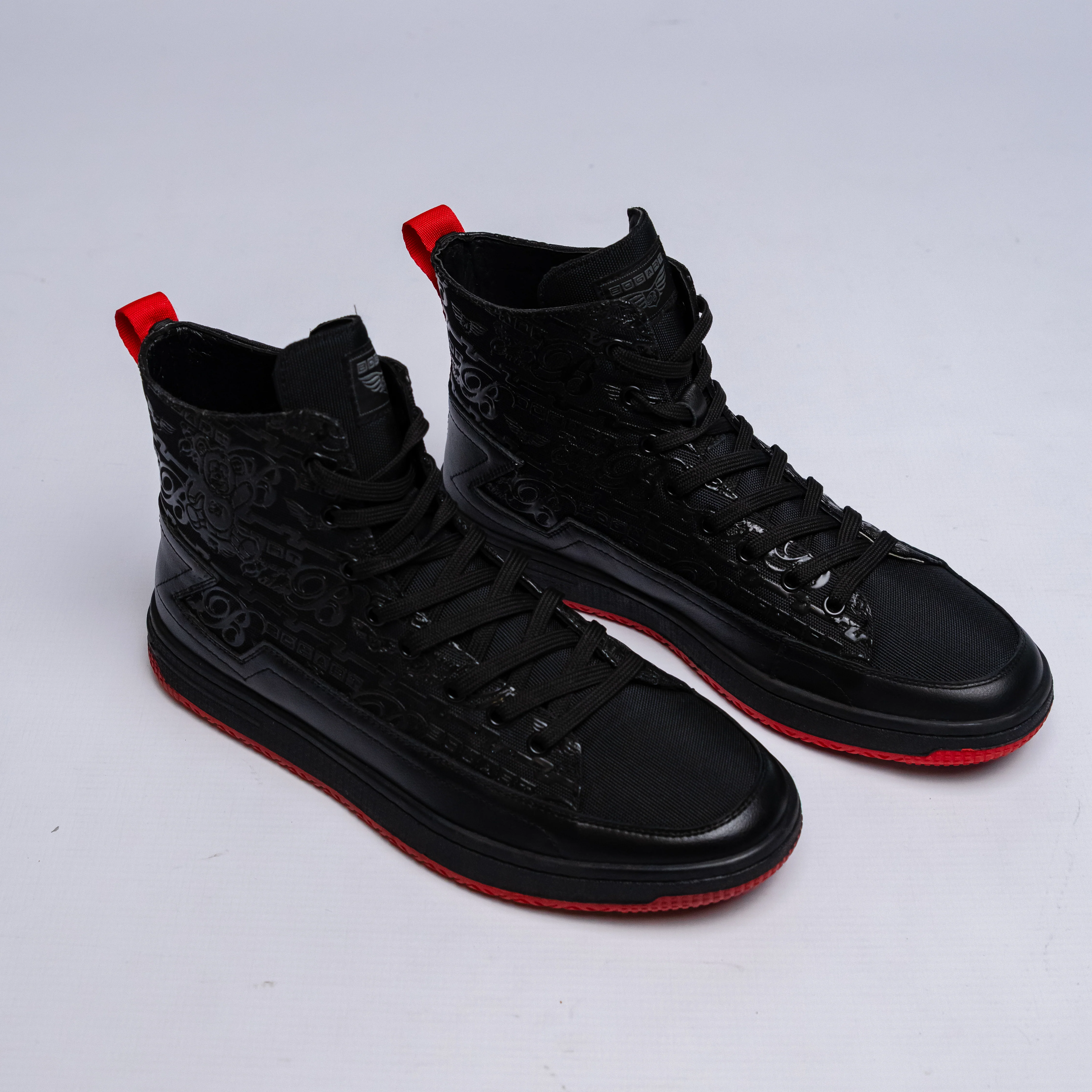 Bogart Original High-Top Sneakers – Black & Red Edition