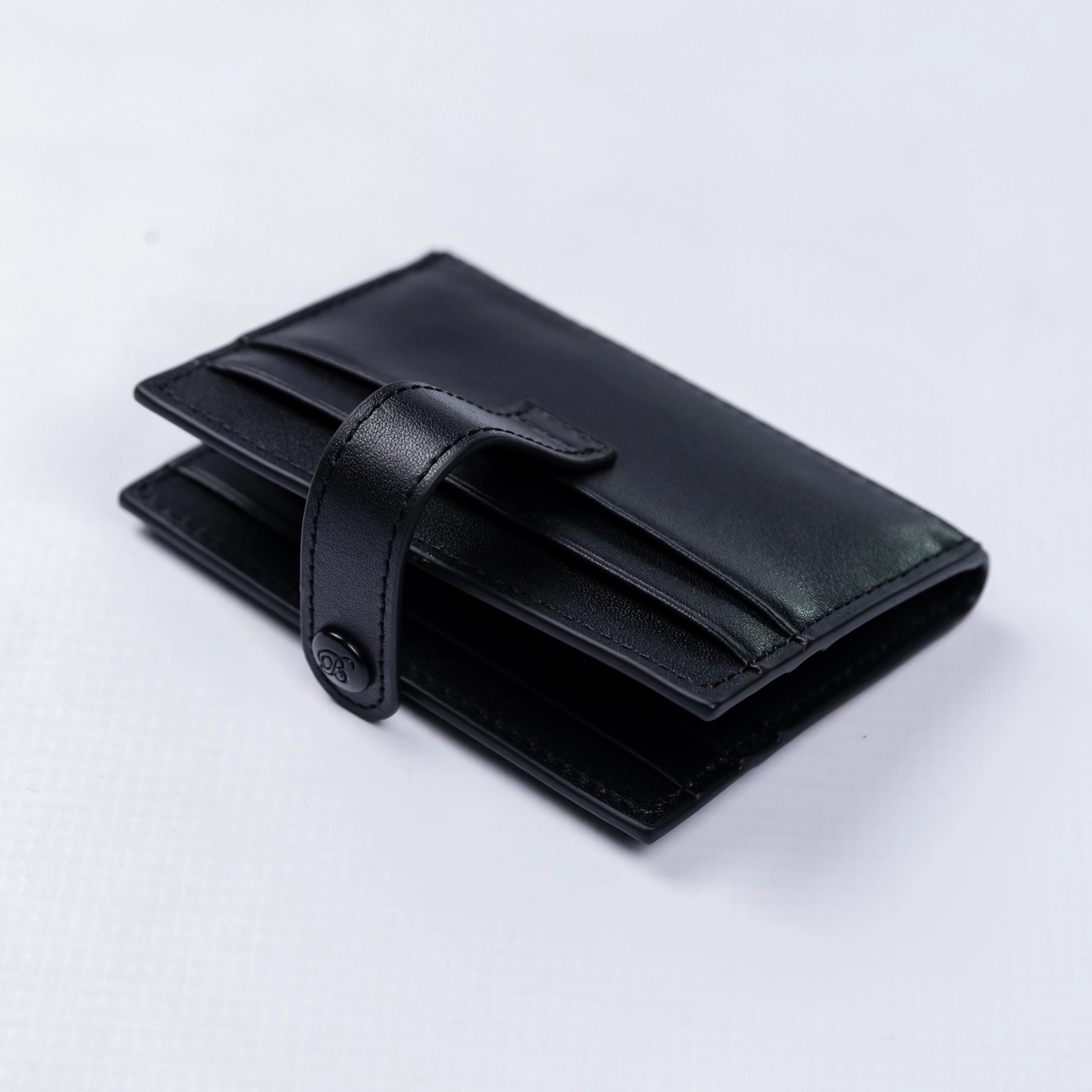 Bogart Aristocrat Card Holder