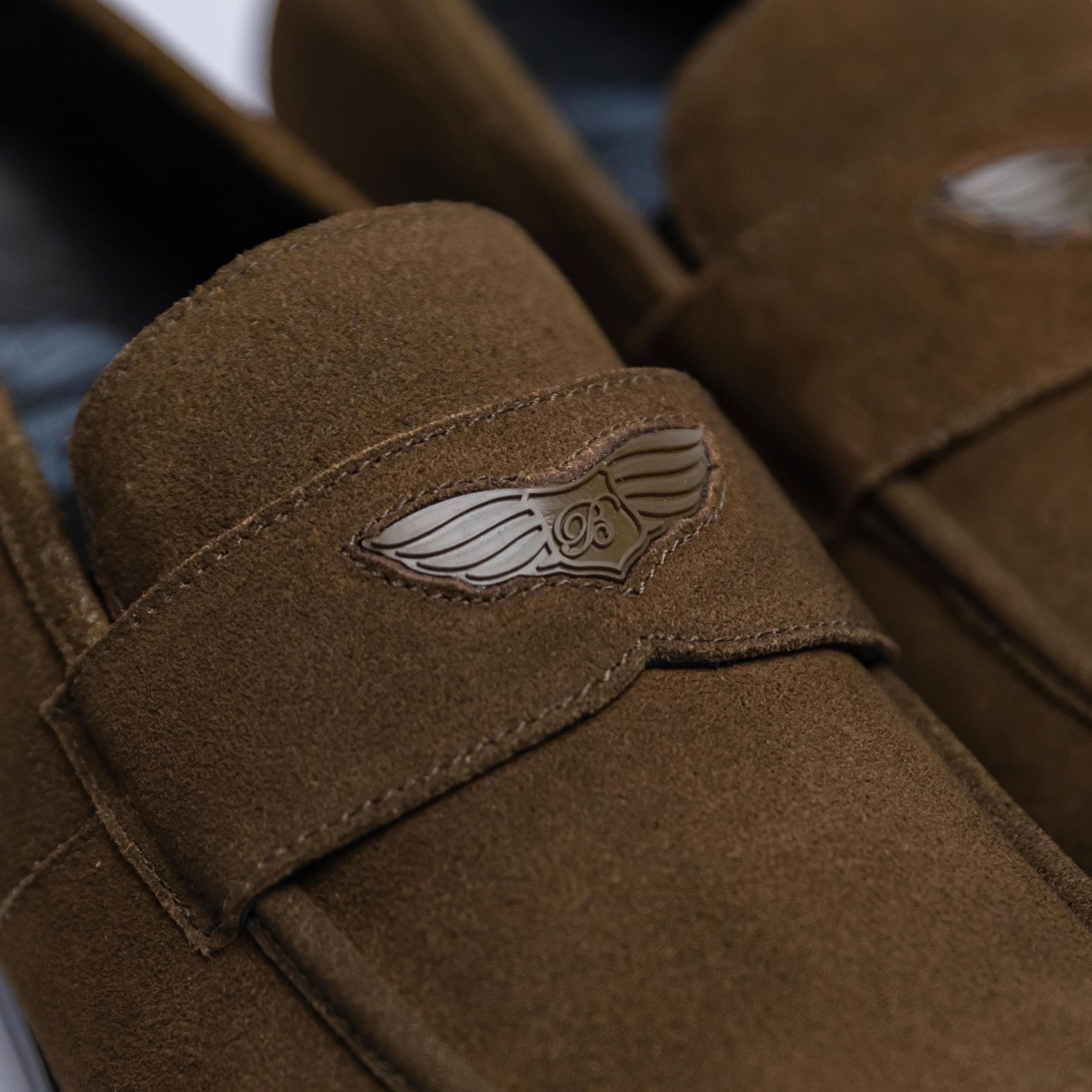 Bogart MAN Suede Crest Loafers