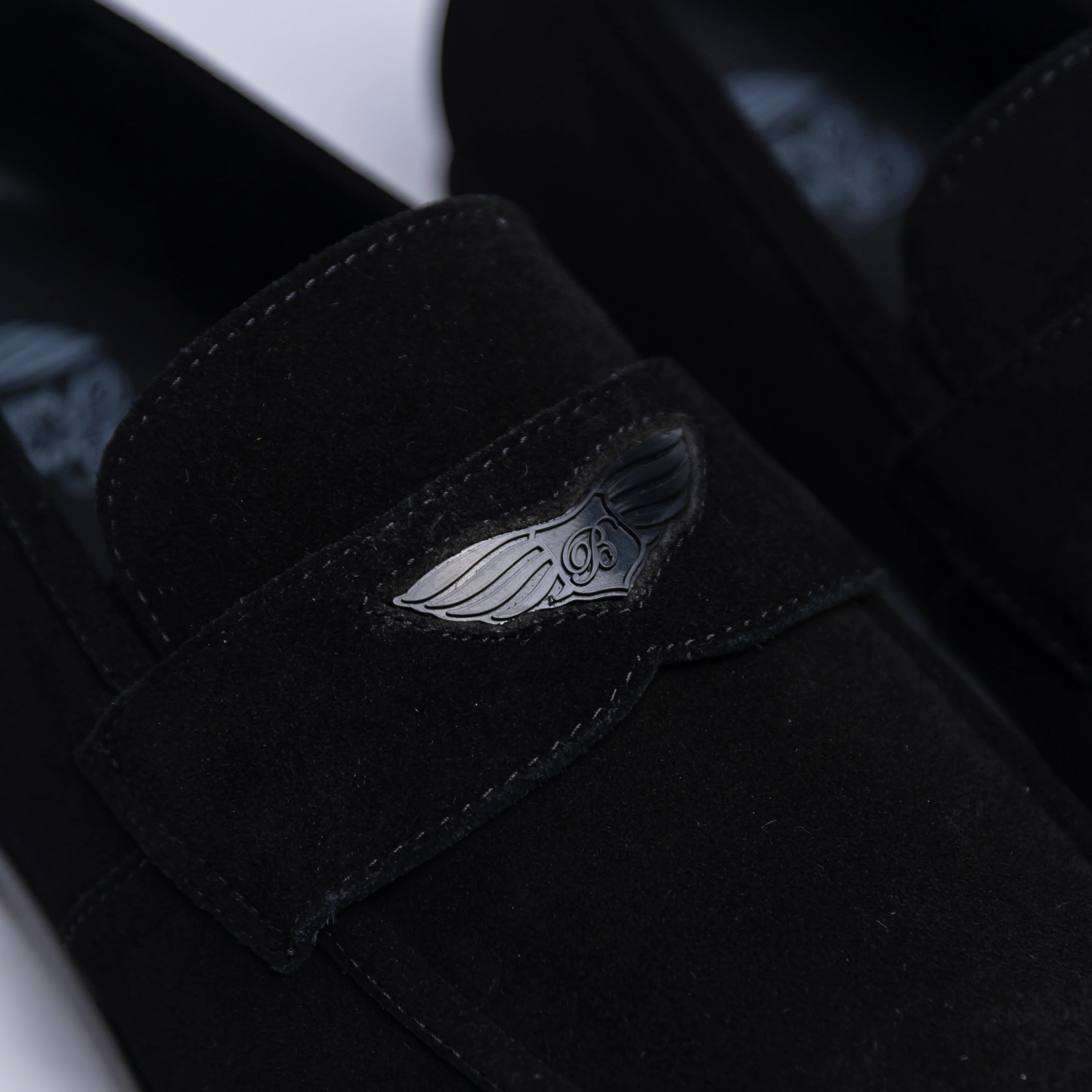 Bogart MAN Suede Crest Loafers