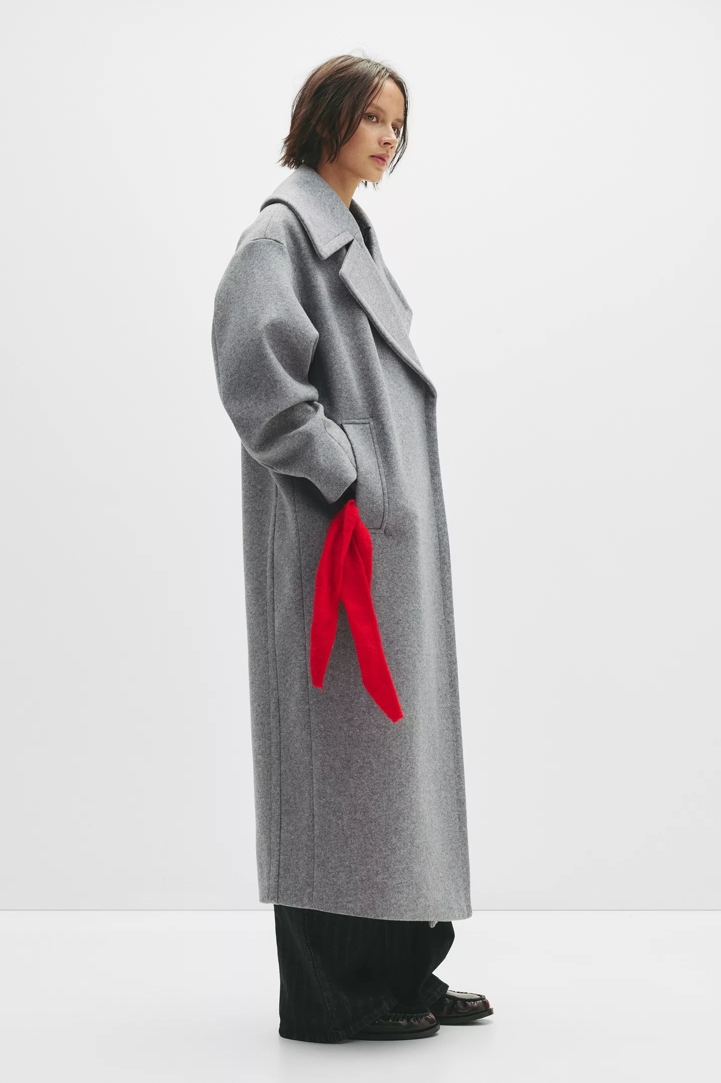 Long soft felt texture coat