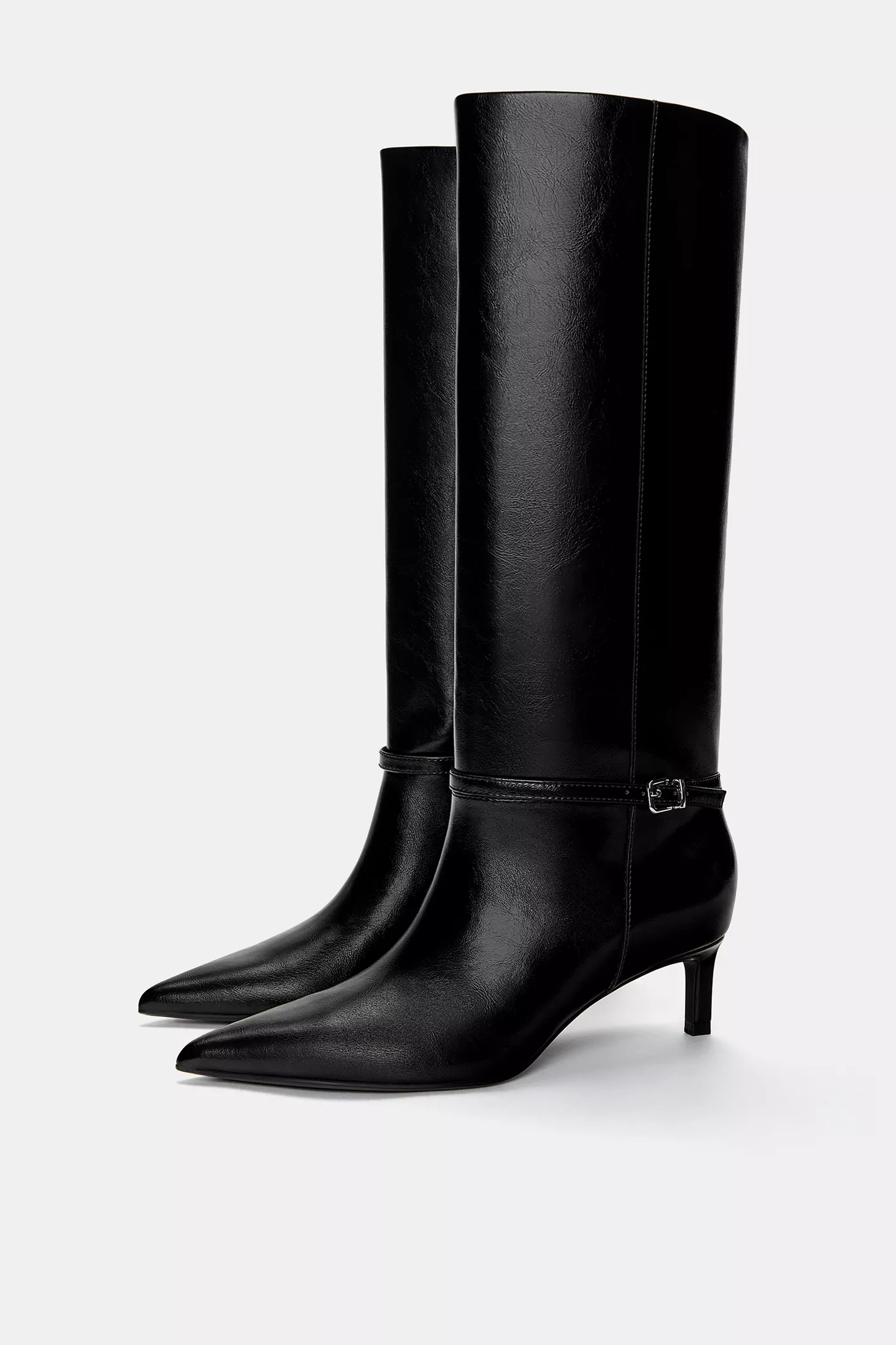Kitten heel high boots