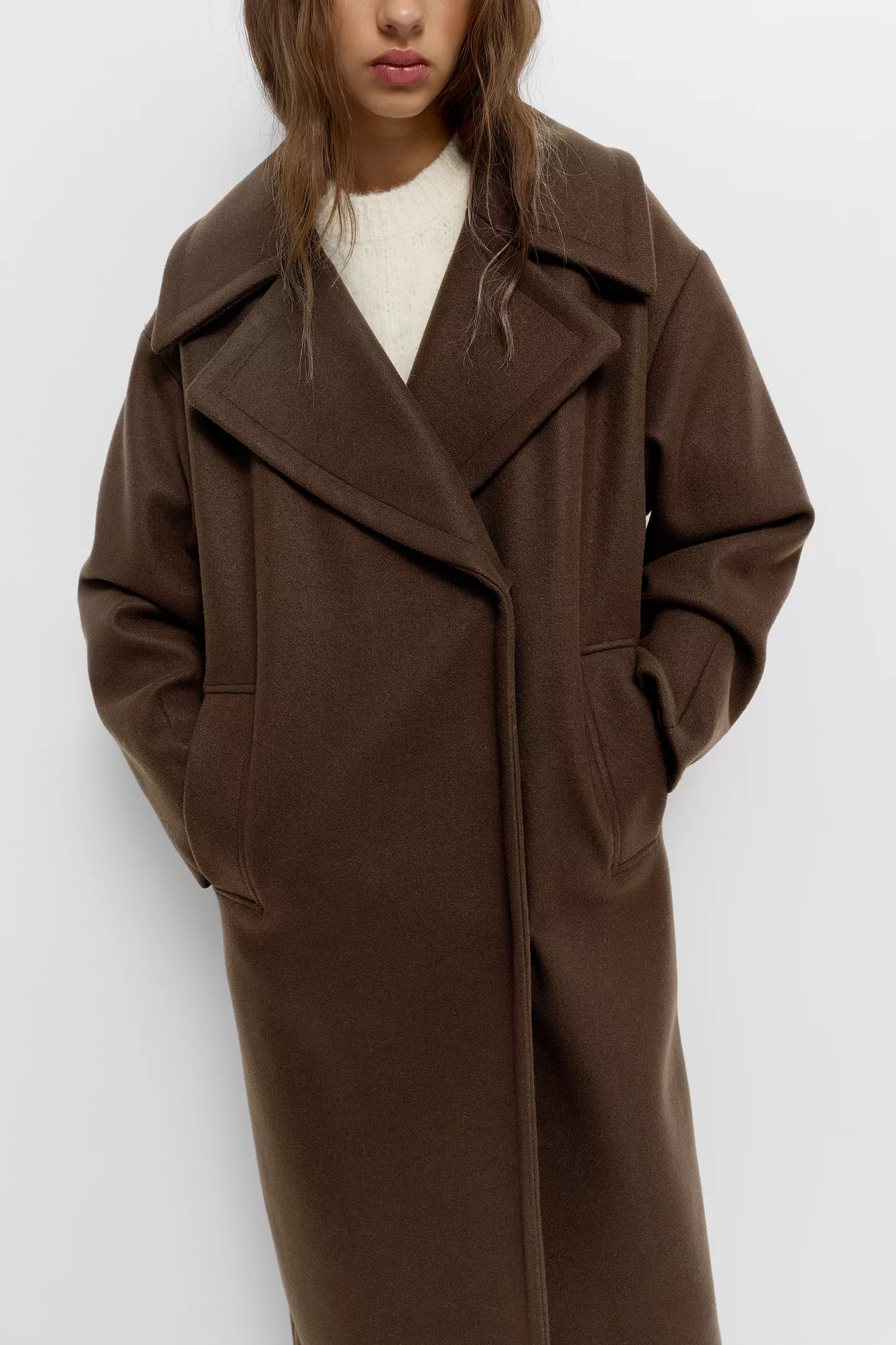 Long soft felt texture coat