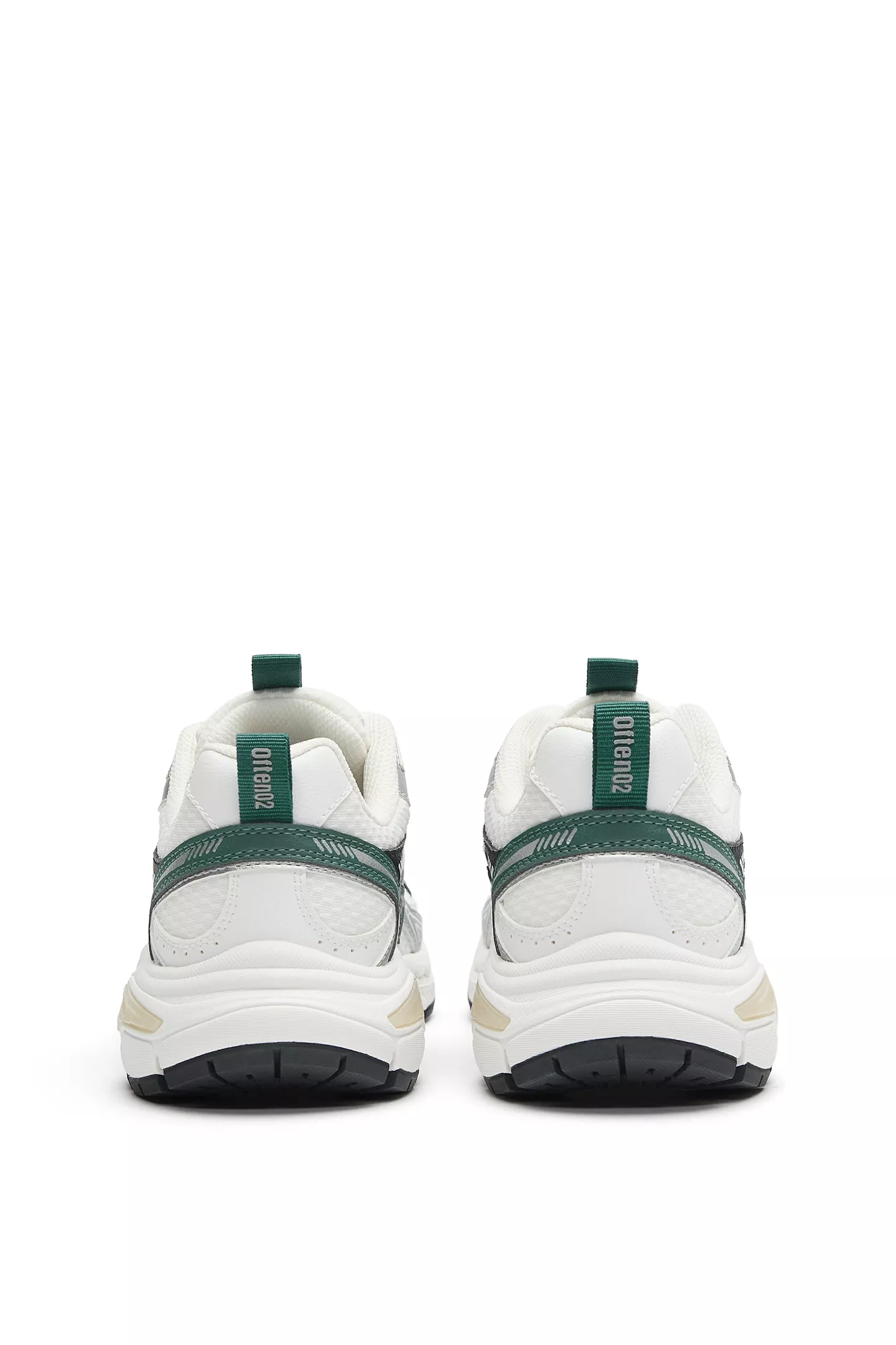 Often 02 trainers