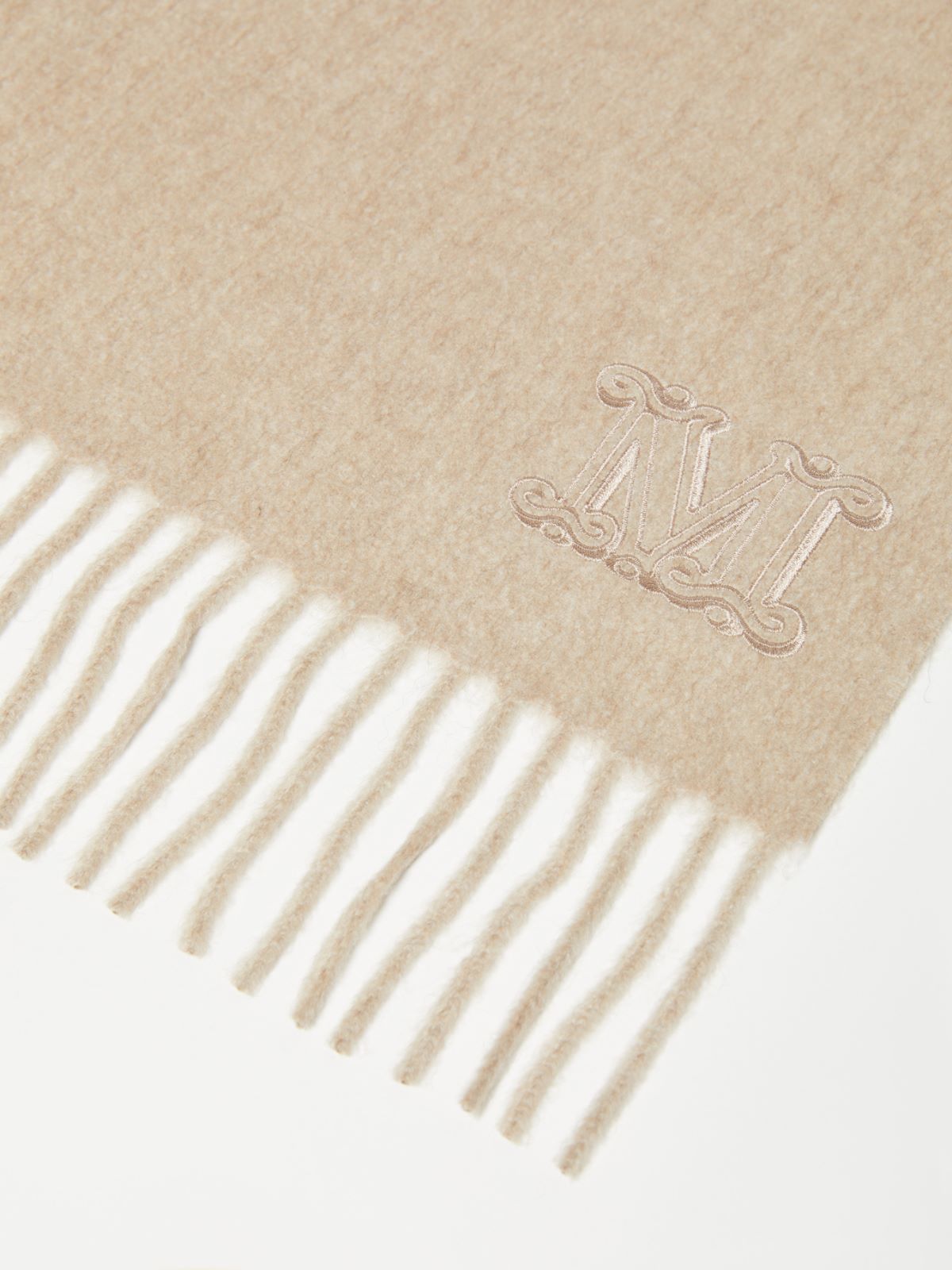 MAXMARA ACCESSORI Cashmere stole