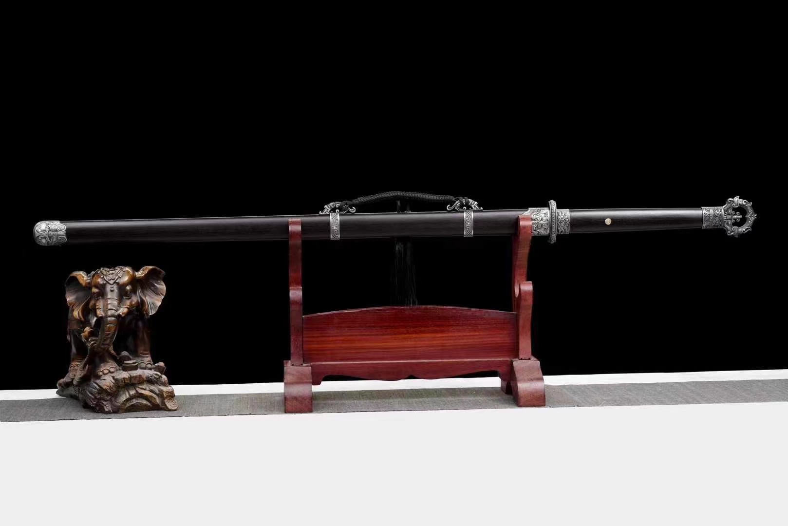Ring-Pommel Sword