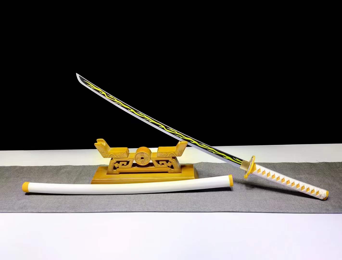 Demon Slayer - Zenitsu Agatsuma