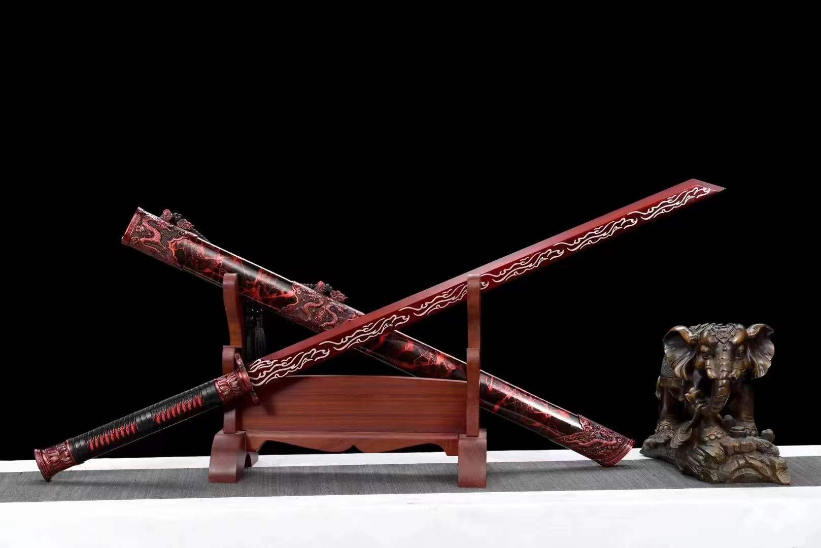Red Dragon Glaive