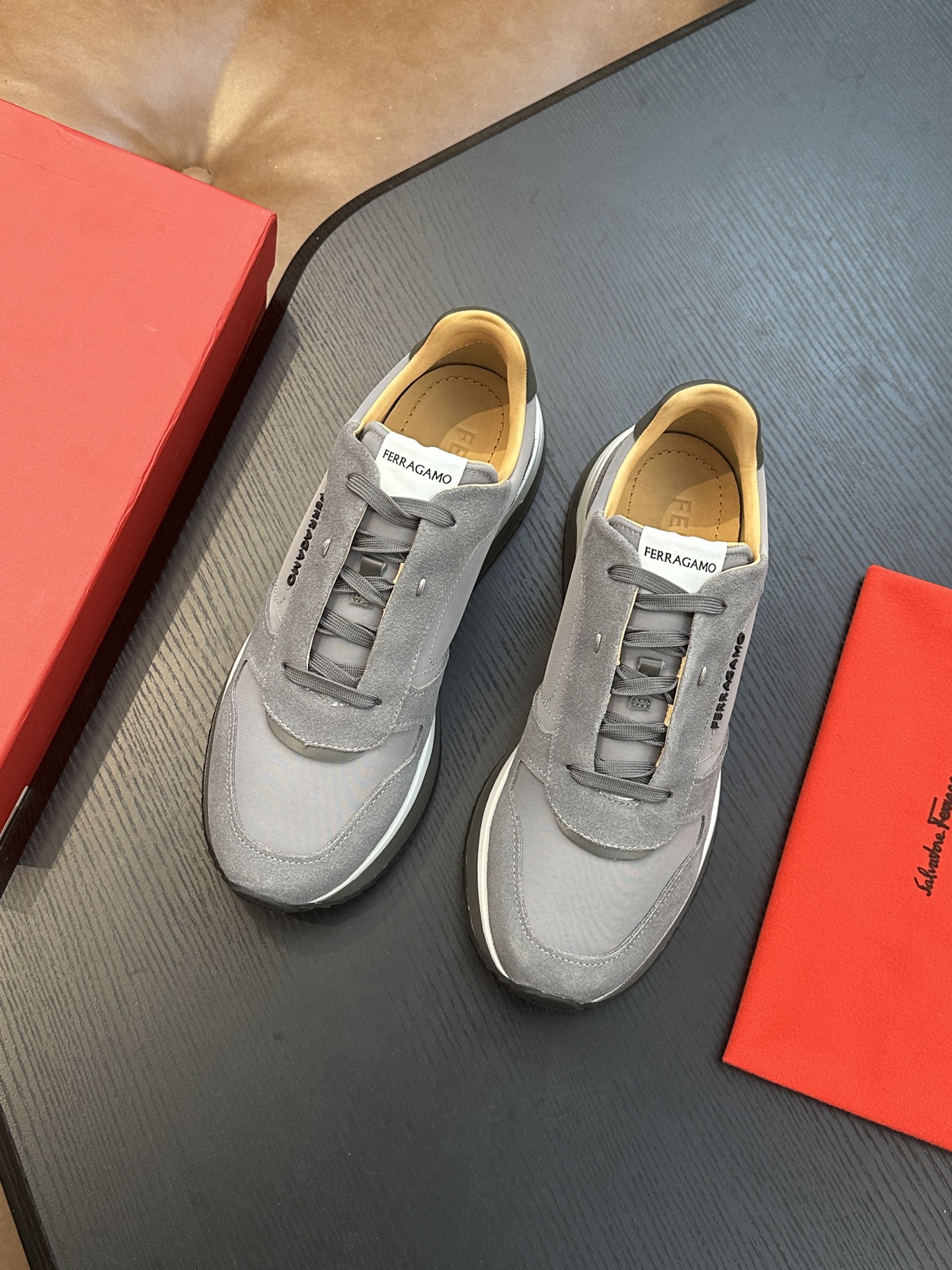 Ferragamo New Men's Business Leather Shoes