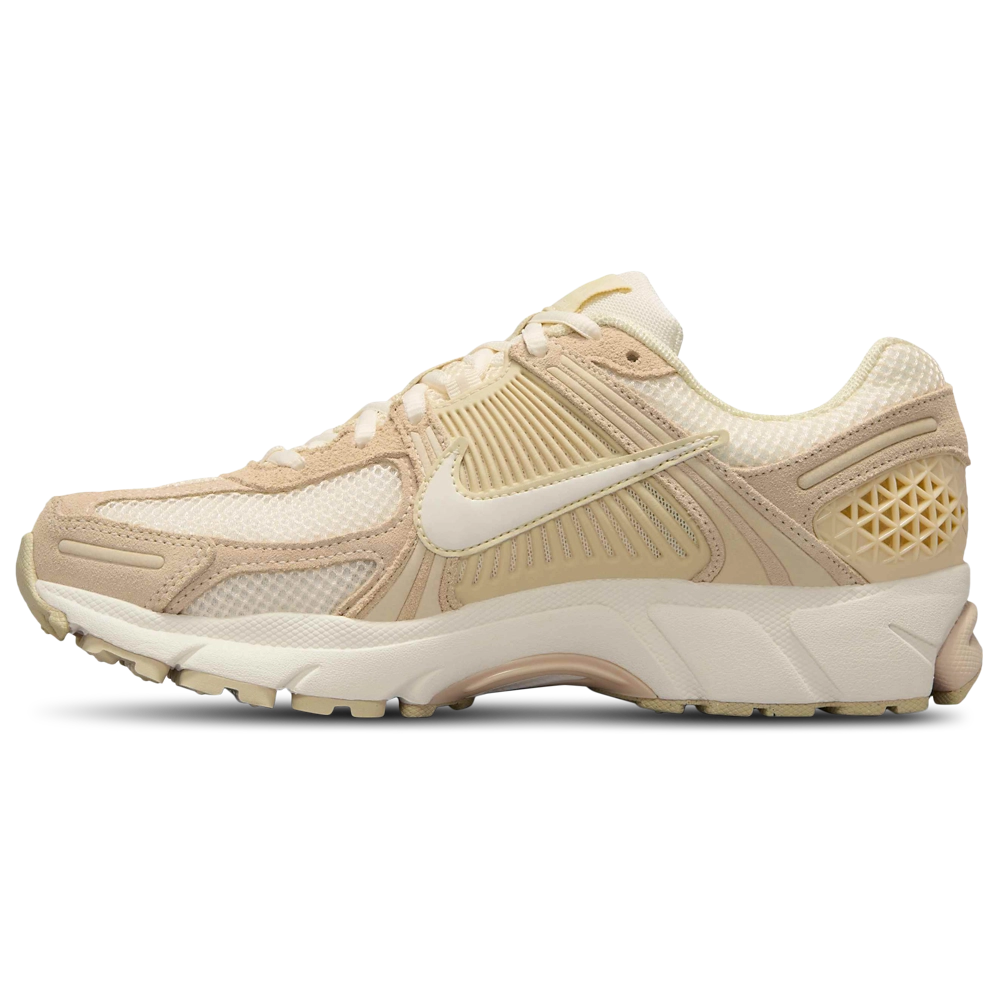 Nike Zoom Vomero 5 Suede