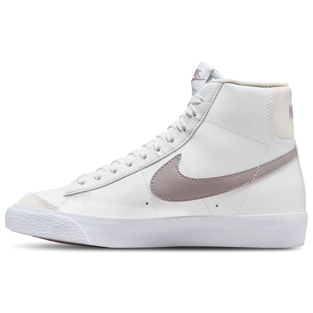 Nike Blazer Mid '77