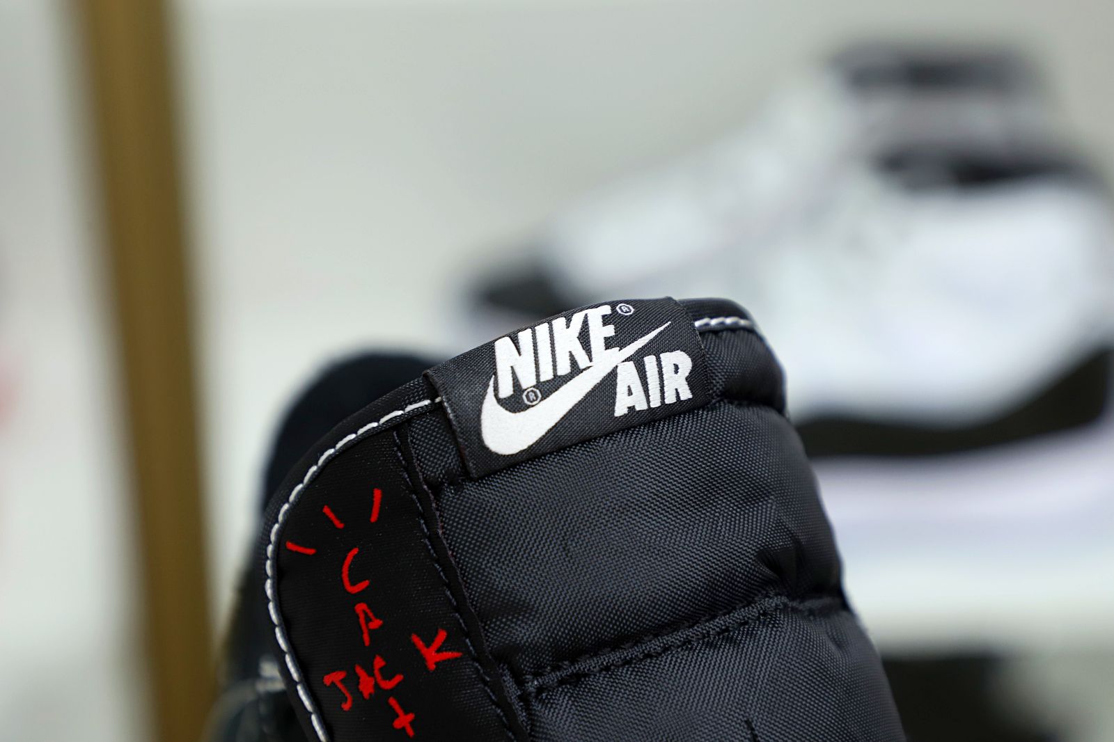 Unisex  Low OG “Black/Phantom”Sneakers