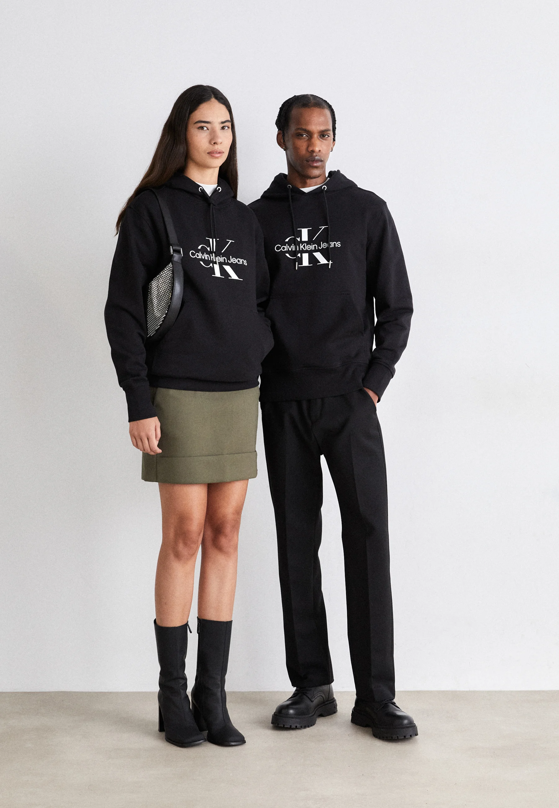 Basic Unisex Sweatshirt