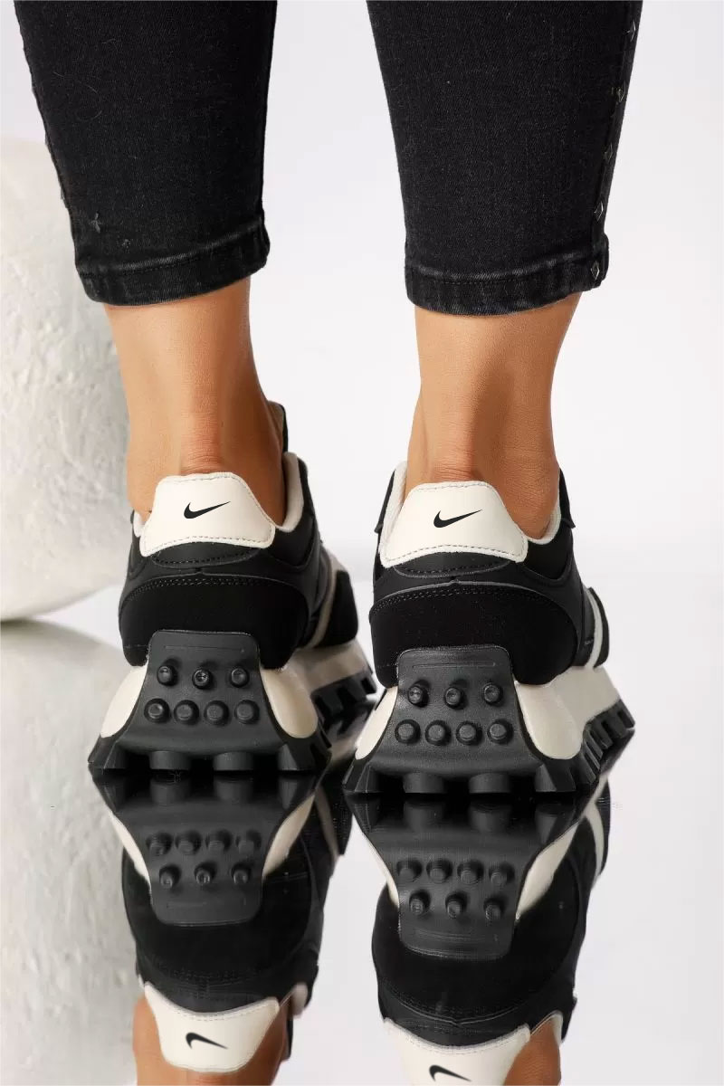 2025 Fashion women's shoes