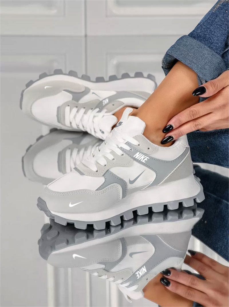 2025 Fashion women's shoes