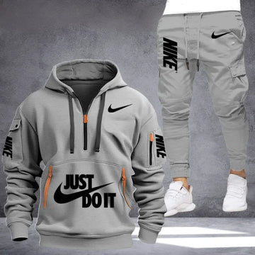 Nike Men's Outdoor Casual Sports Suit