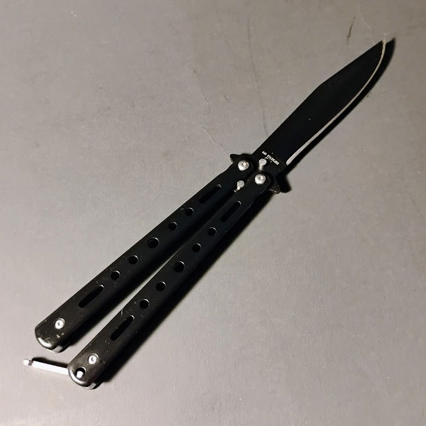 Classic Cut Butterfly Knife