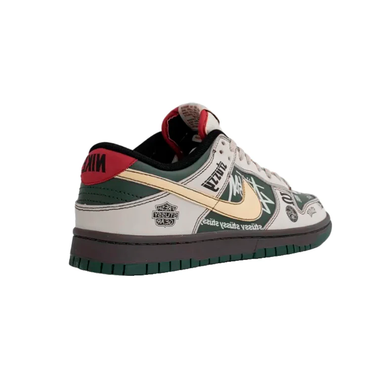 Nike Dunk Low Stussy Beemer