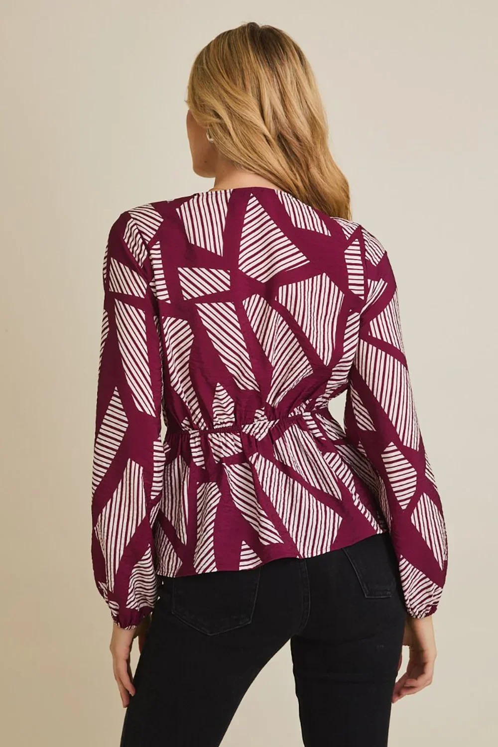 Plus Size Geometric Print Long Sleeve Surplice Peplum Top