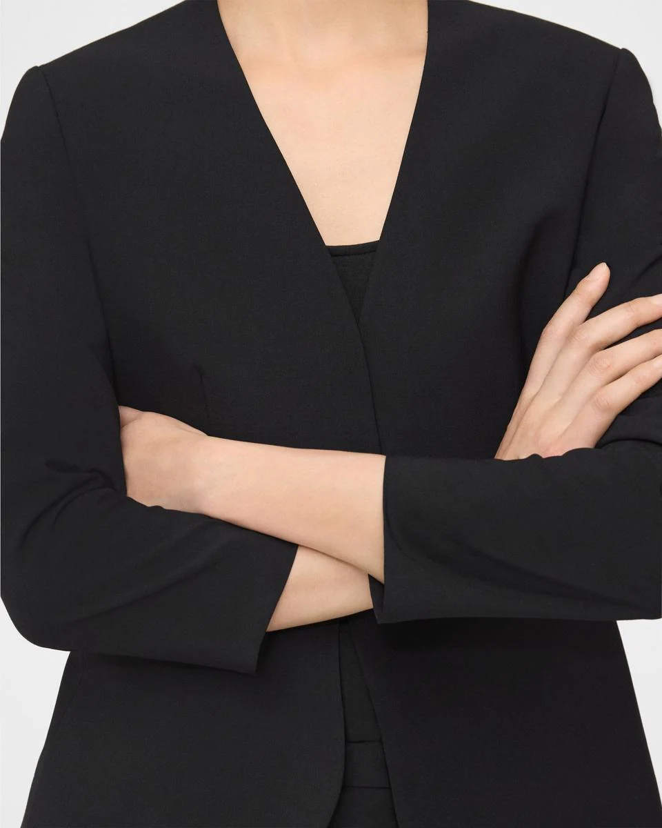 Lindrayia Blazer in Good Wool