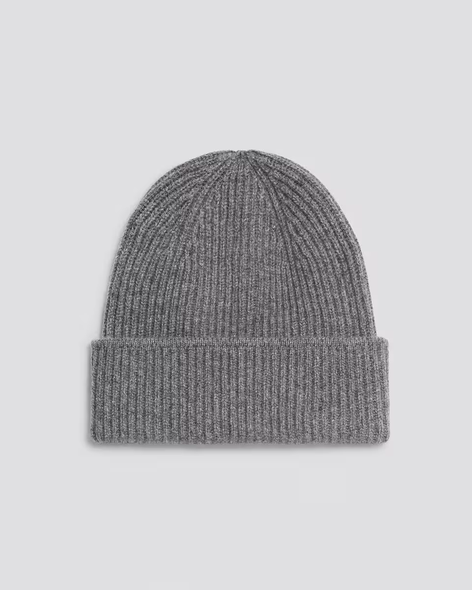 Ribbed Beanie in Cashmere