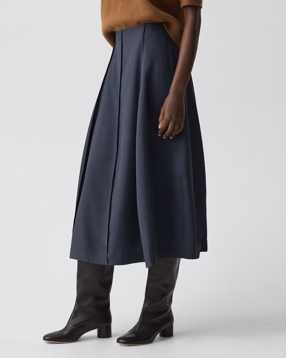 Curved Flare Skirt in City Twill