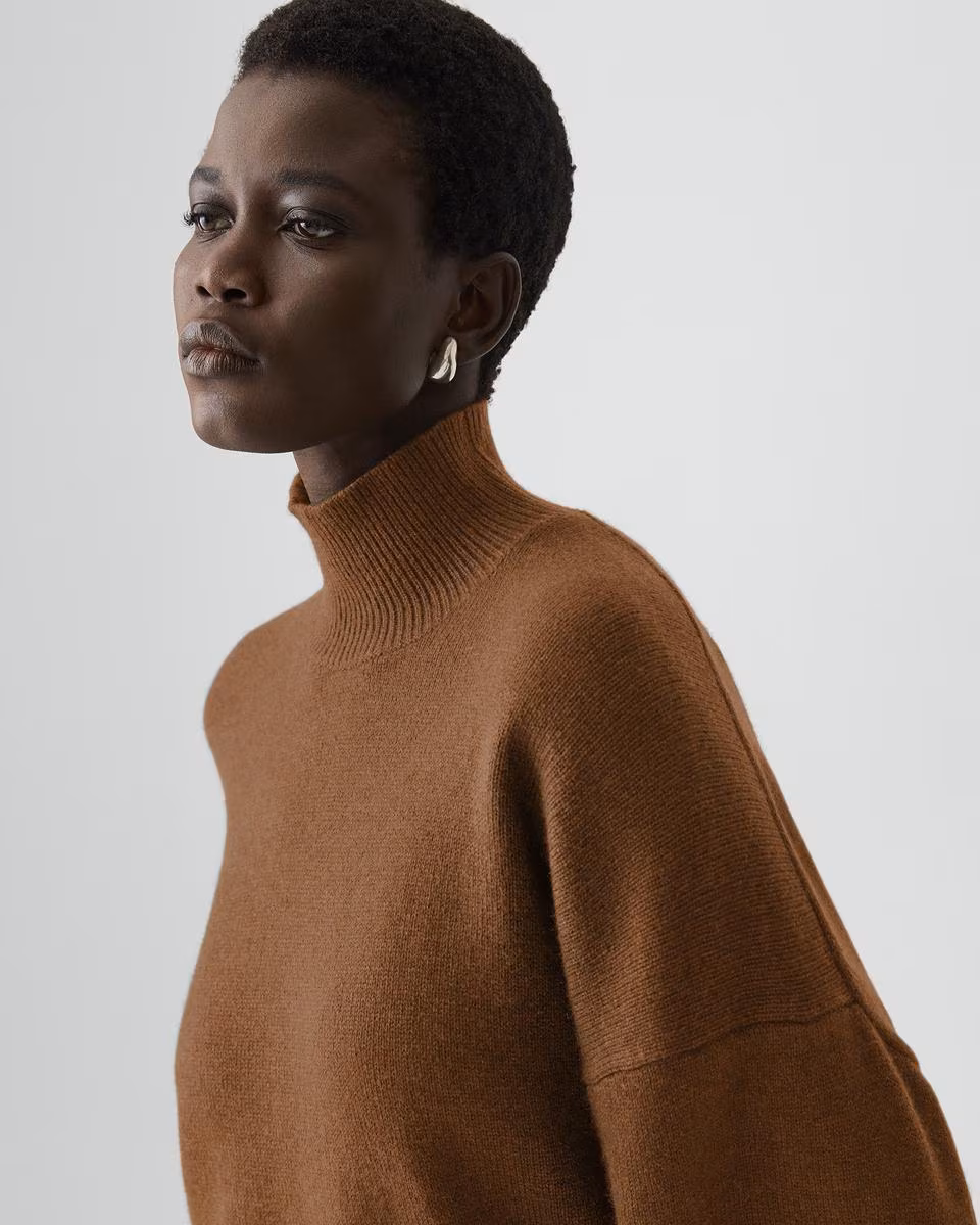 Cropped Turtleneck in Cashmere
