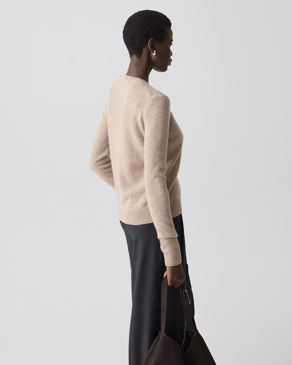 Crewneck Sweater in Feather Cashmere