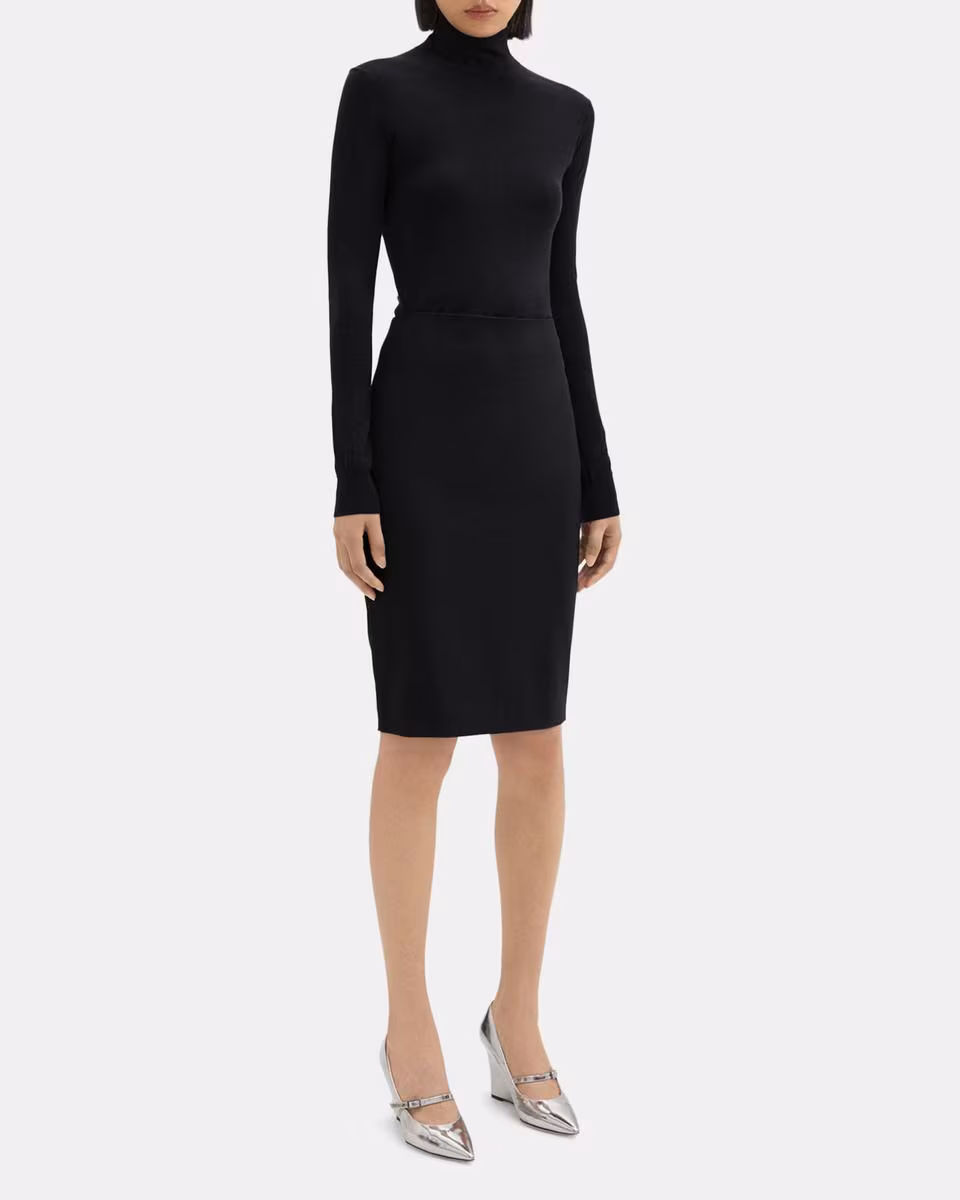 Pencil Skirt in Stretch Wool