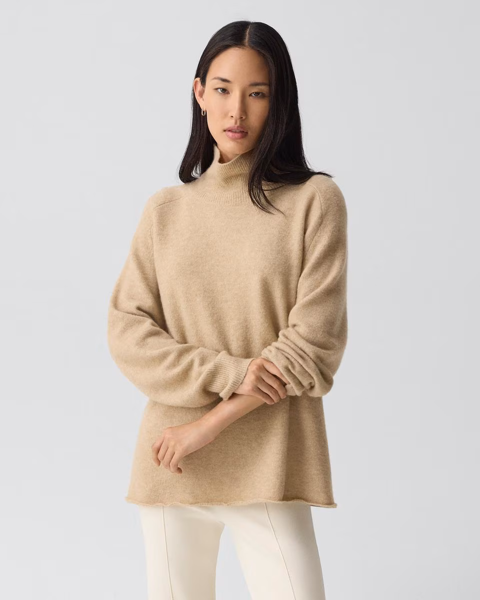 Turtleneck Sweater in Astor Wool