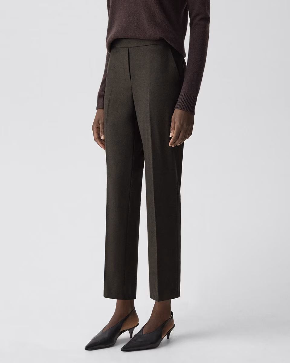 Treeca Pull-On Pant in Sleek Flannel
