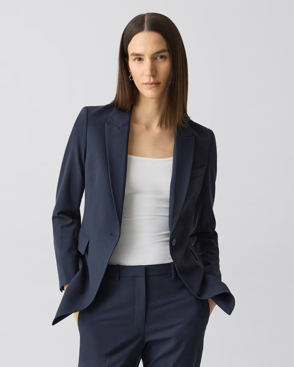 Etiennette Blazer in Good Wool