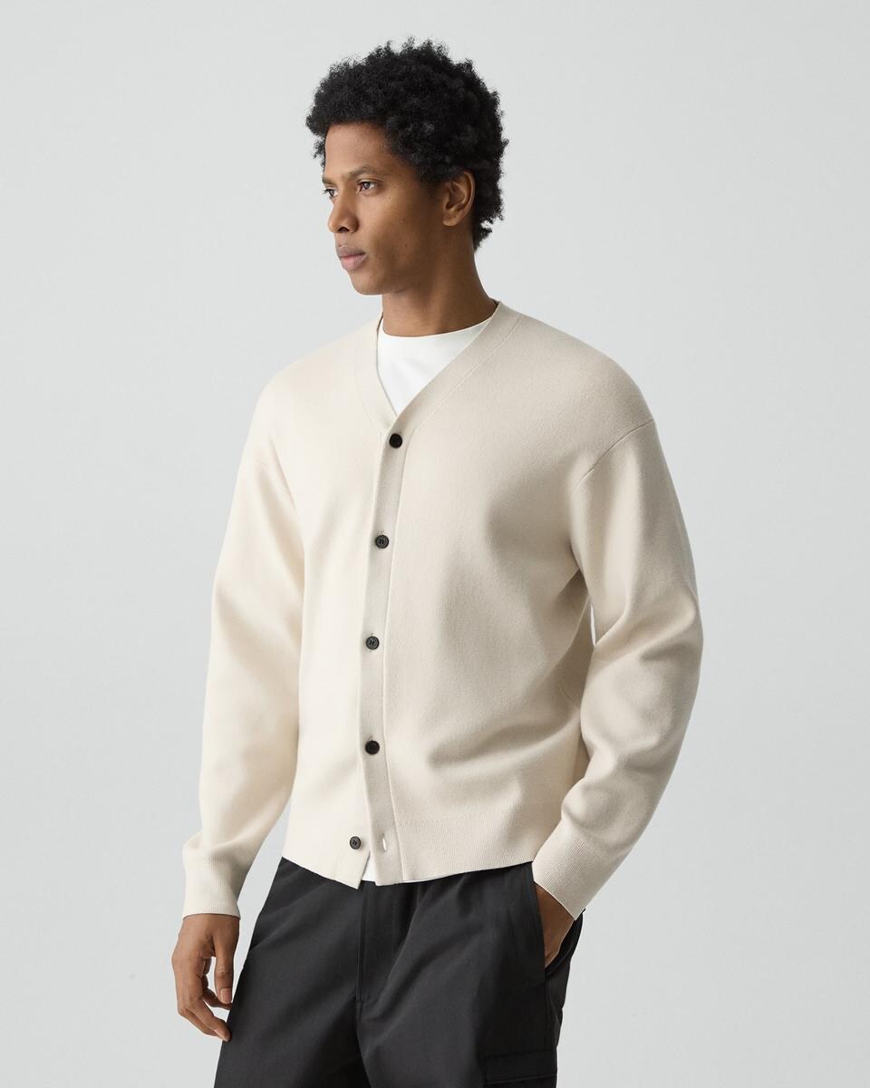 V-Neck Cardigan in Wool Bilen