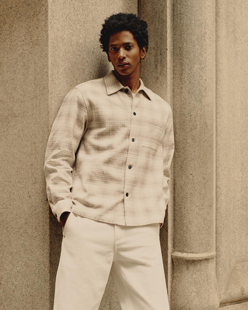 Button-Up Shirt in Textured Check