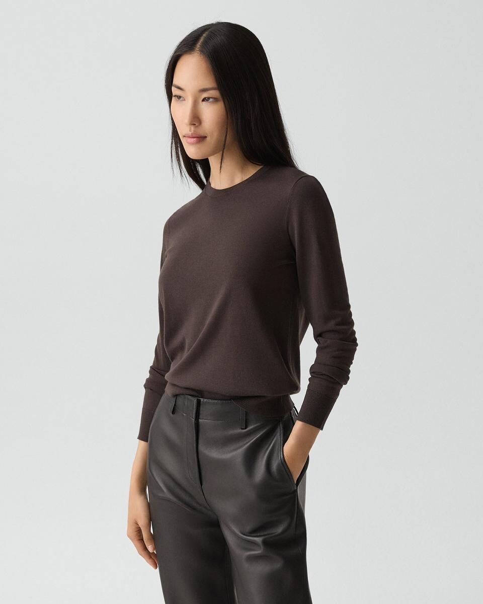 Crewneck Sweater in Regal Wool