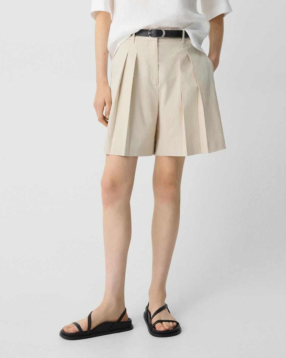 Pleated Short in Good Linen