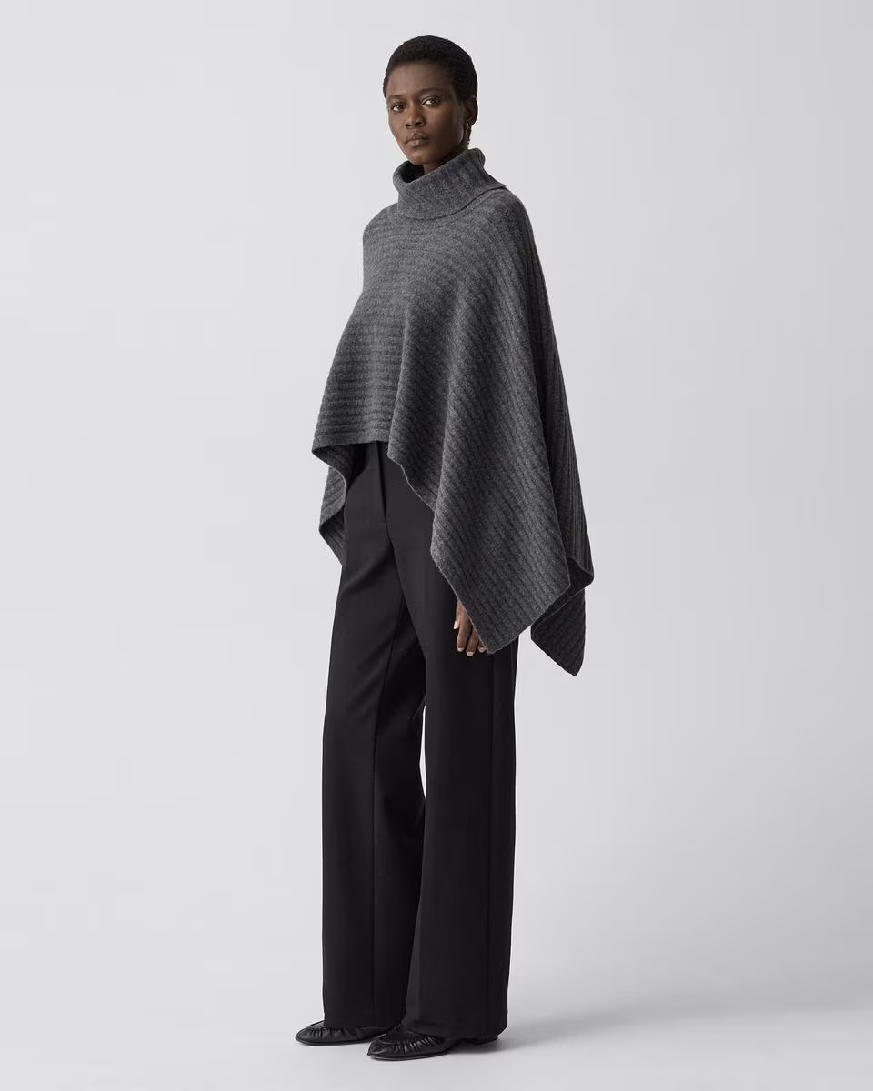 Ribbed Poncho in Astor Wool