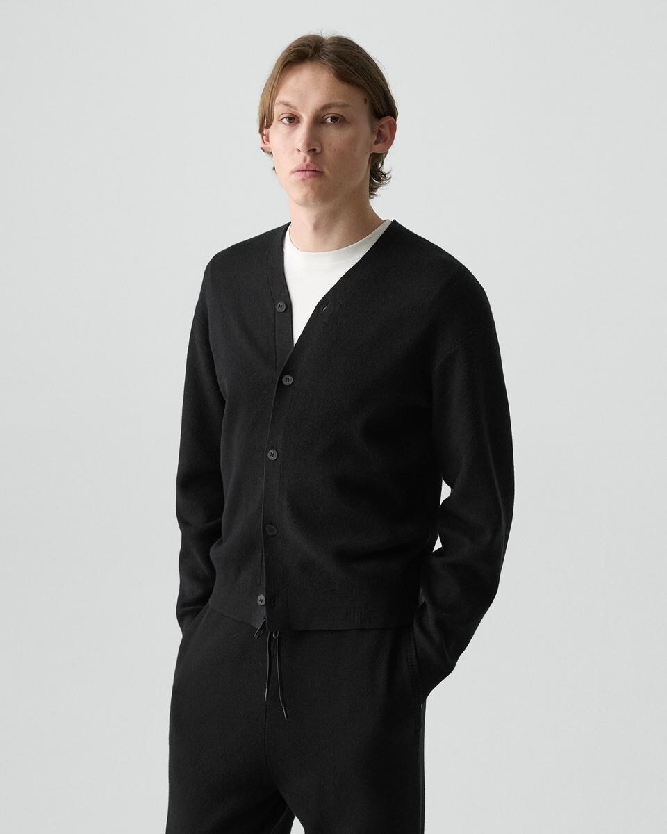 V-Neck Cardigan in Wool Bilen