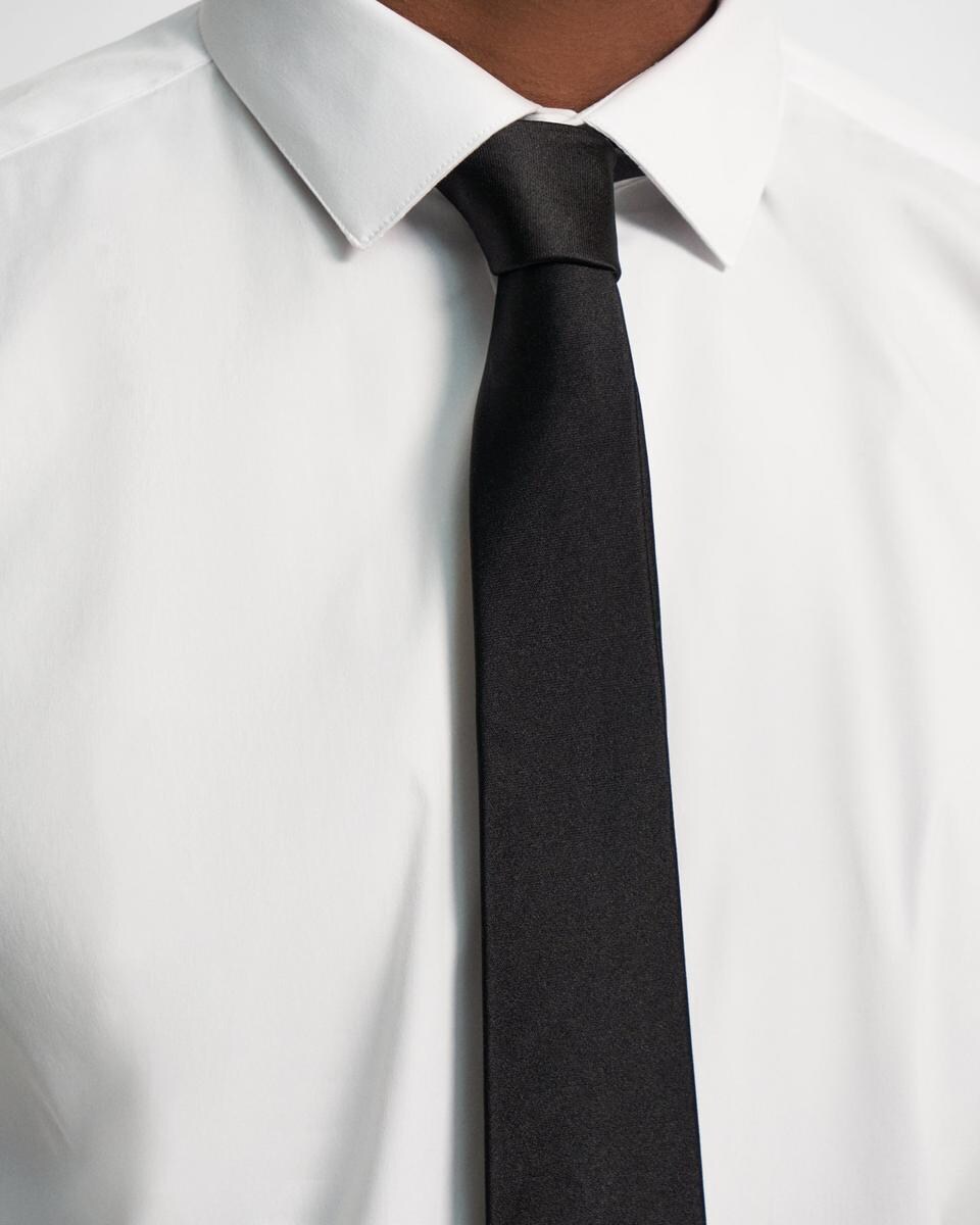 Roadster Tie in Solid Silk