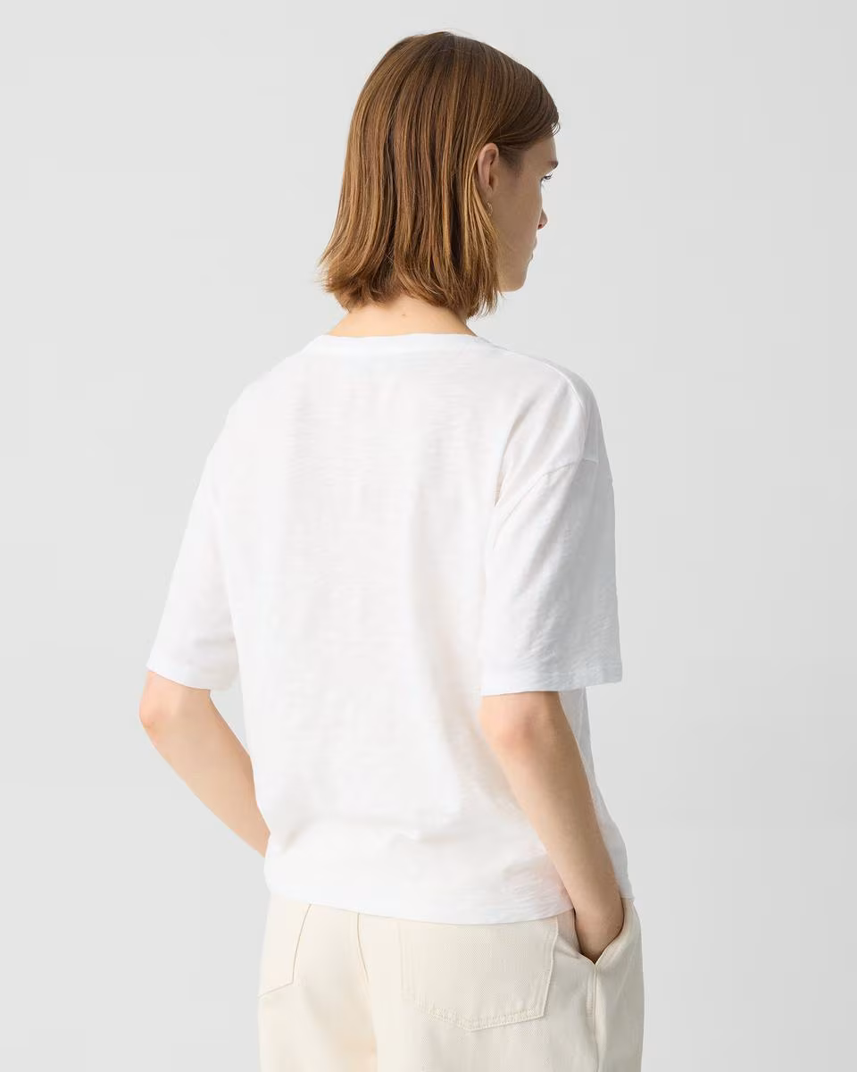Relaxed V-Neck Tee in Slub Cotton
